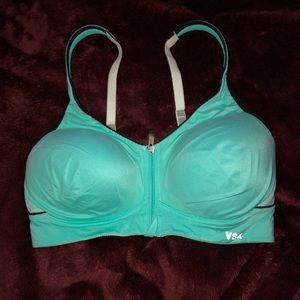vsx Victoria’s Secret sports bra
